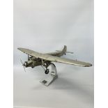 REPRODUCTION FORD TRIMOTOR MODEL PLANE AM 2017 NO. 0646. L 70CM X WING SPAN 102CM.