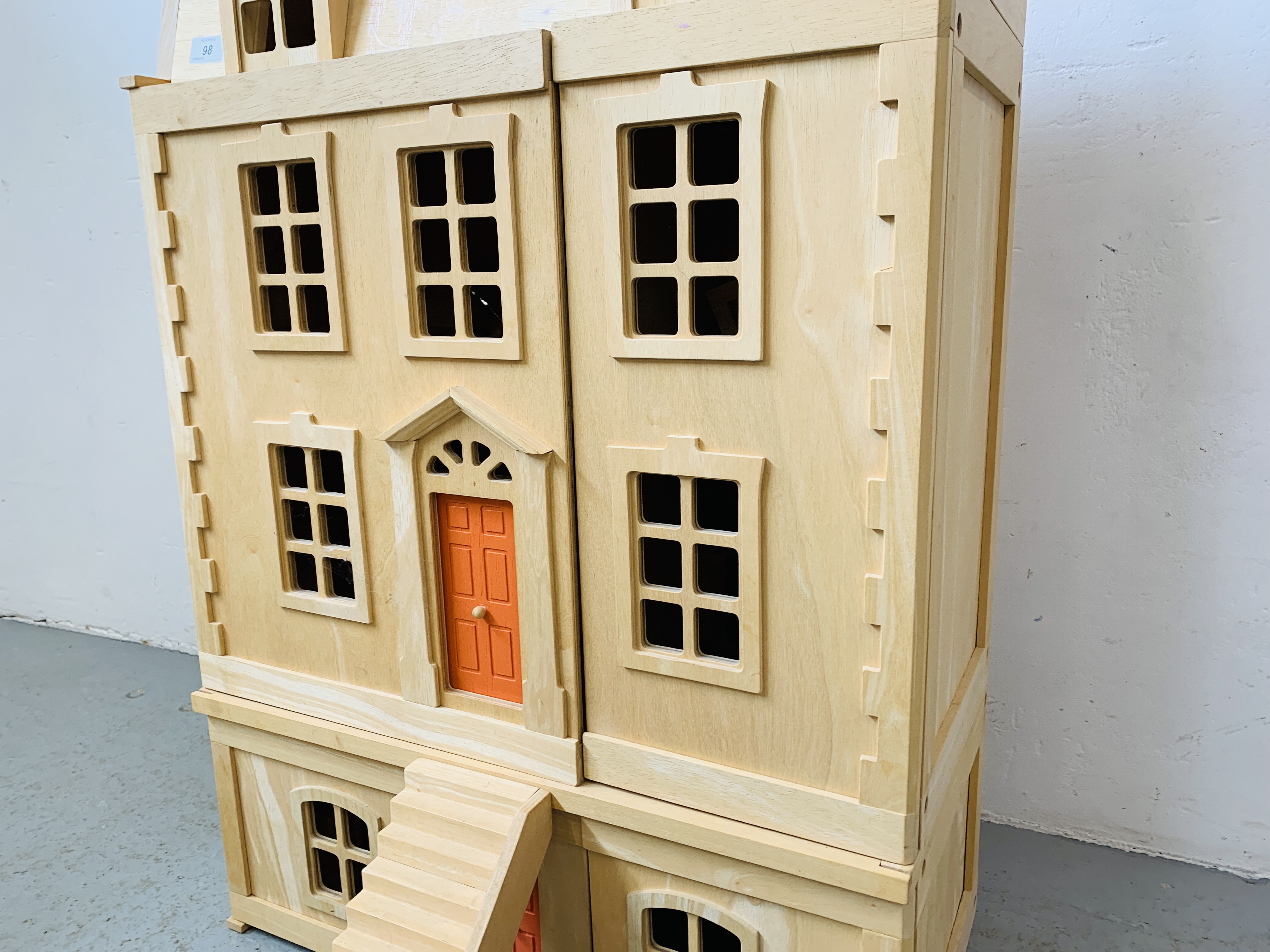 A GEORGIAN STYLE MODERN FOUR STOREY DOLLS HOUSE WITH FURNISHINGS AND FIGURES - W 64CM. D 34CM. - Image 5 of 8