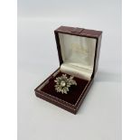 VINTAGE FLOWER BROOCH SET WITH MULTIPLE STONE,