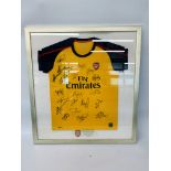 A MULTI SIGNED ARSENAL FOOTBALL SHIRT TEAM SQUAD 2007 / 2008 WITH CERTIFICATE AND FRAMED SIGNED
