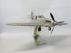 REPRODUCTION SPITFIRE MODEL PLANE AM 2014 NO. 1372 - L 61CM X WING SPAN 75CM.