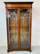 A REPRODUCTION MAHOGANY FULL HEIGHT ASTRAGAL GLAZED DISPLAY CABINET W 109CM, D 43CM,