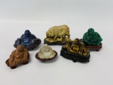 6 HARD STONE CARVINGS - A SOW WITH PIGLETS AND 4 HARD STONE CARVINGS OF BUDDHAS (1 MALACHITE) +
