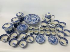 COLLECTION OF SPODE ITALIAN - APPROX 52 PIECES TO INCLUDE TEA, COFFEE, SUGAR, TEAPOT,