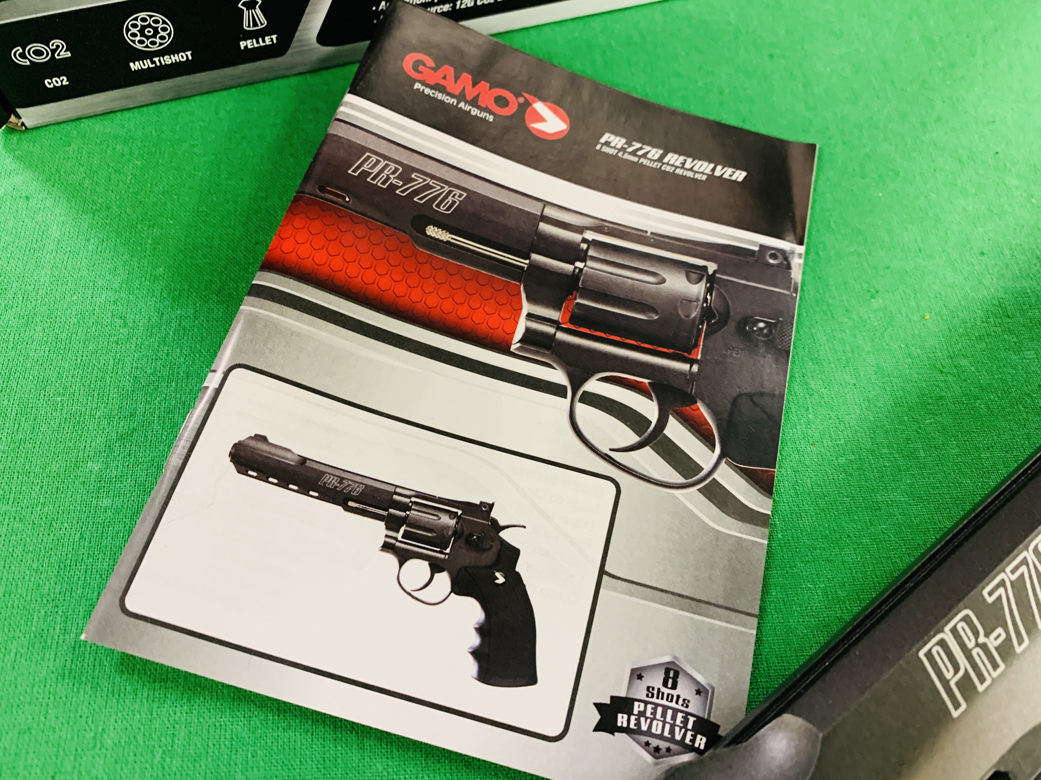 A GAMO PR-776 CO² 8 SHOT AIR GUN BOXED AS NEW - (ALL GUNS TO BE INSPECTED AND SERVICED BY QUALIFIED - Image 4 of 4