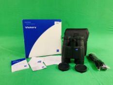 A PAIR OF ZEISS VICTORY RF 10X42 LASER RANGEFINDER BINOCULARS (VERY LITTLE USE) COMPLETE WITH BOX,