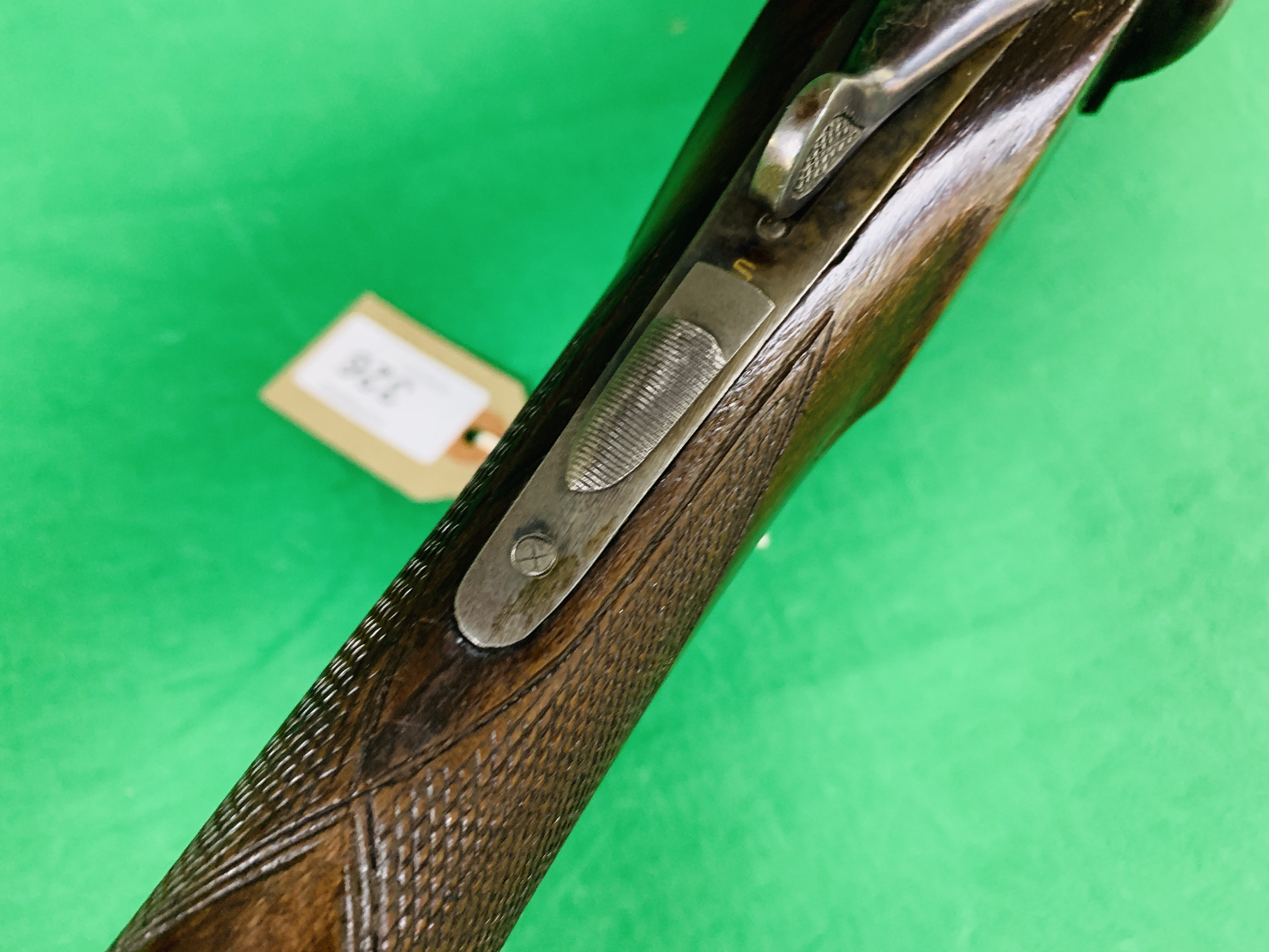 BELGIUM 12 BORE SIDE BY SIDE SHOTGUN # 1478 - (ALL GUNS TO BE INSPECTED AND SERVICED BY QUALIFIED - Image 6 of 8