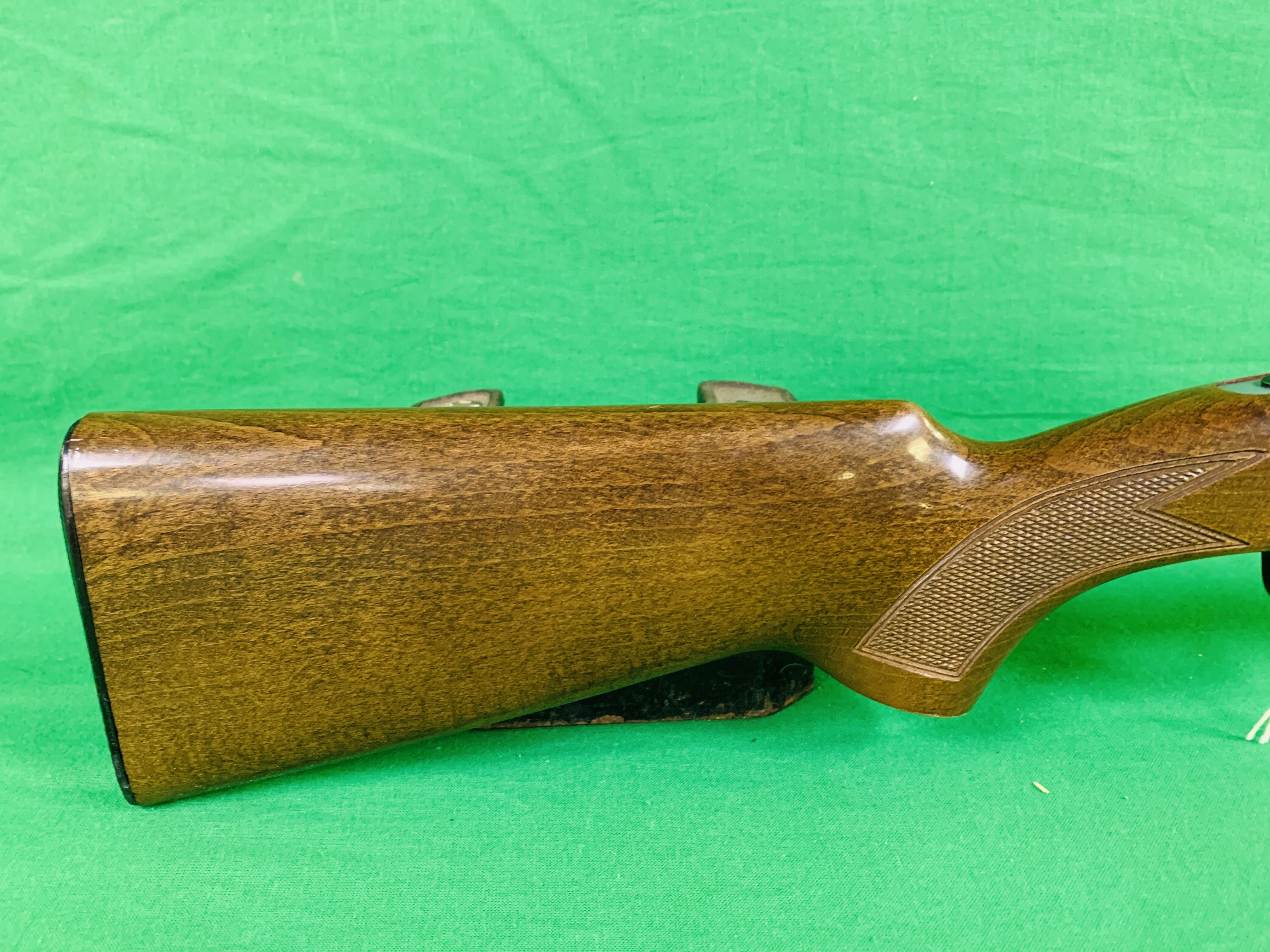 INVESTARM 20 BORE OVER AND UNDER SHOTGUN # 418838, SINGLE TRIGGER NO EJECTOR, - Image 4 of 9