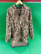 A RIVERS WEST FLEECED CAMO SMOCK SIZE XL