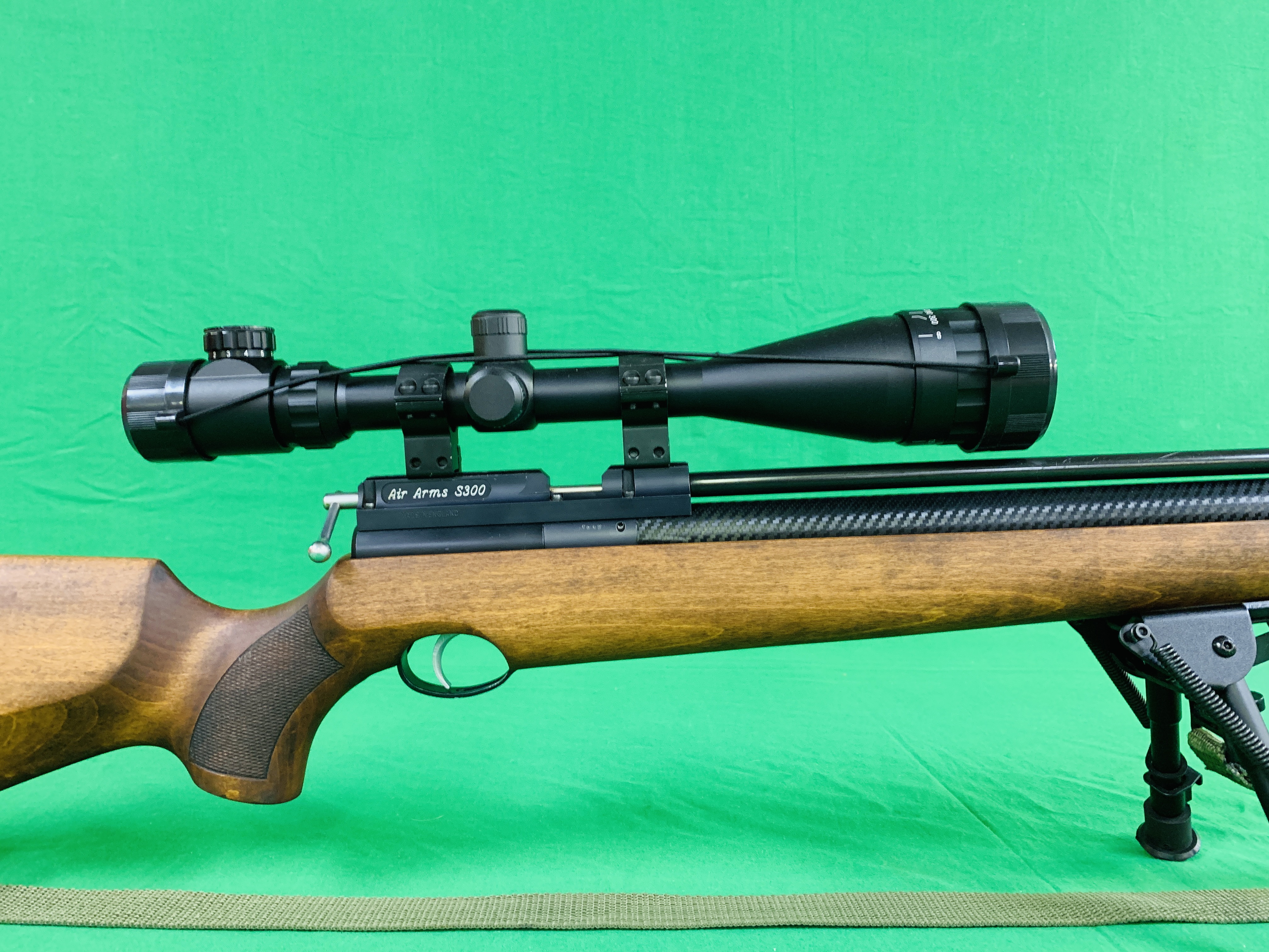 AIR ARMS S300 .177 BOLT ACTION PCP AIR RIFLE FITTED WITH BUSHNALL 6. - Image 3 of 16