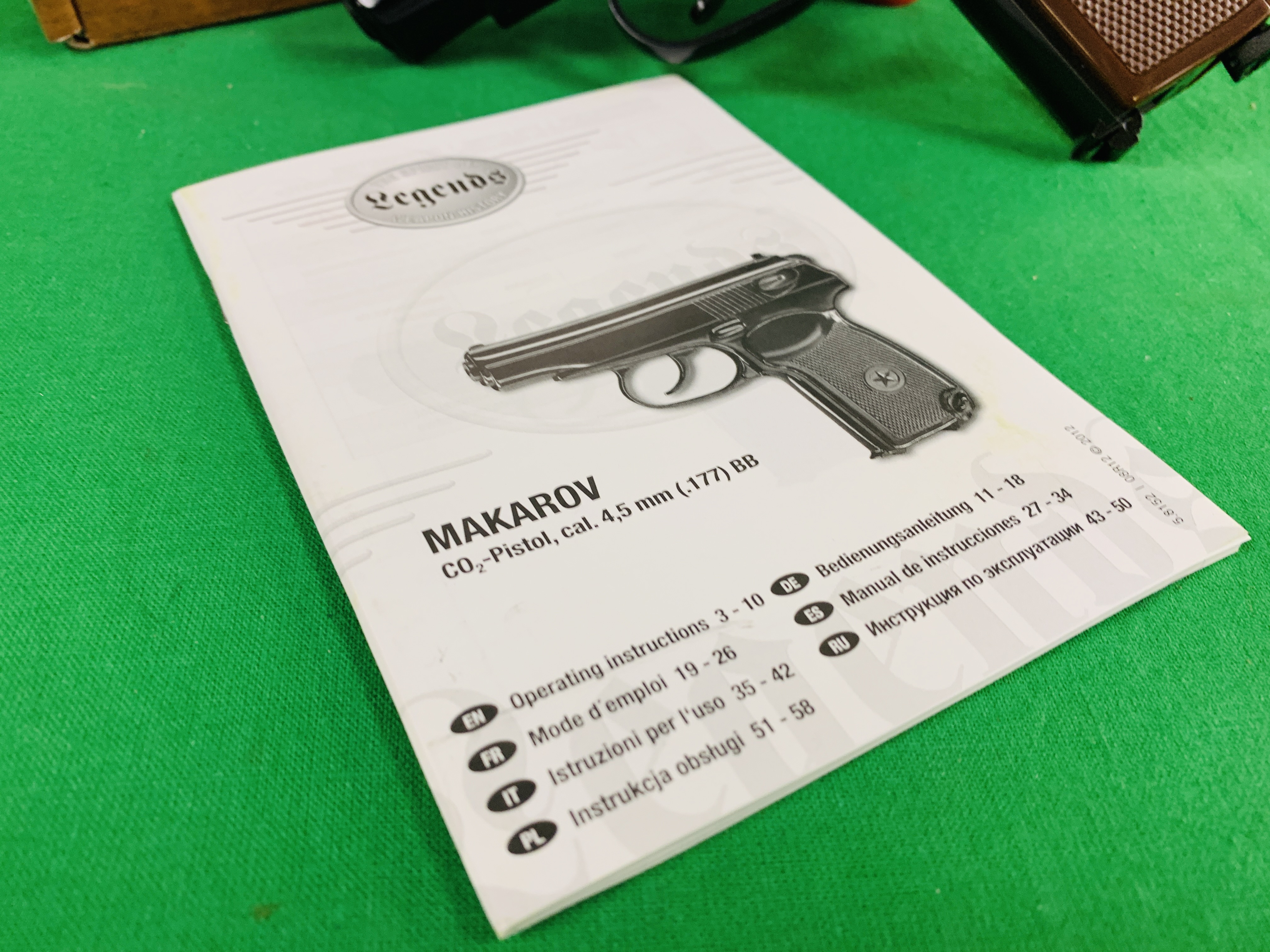 A UMAREX LEGENDS MAKAROV . - Image 4 of 7