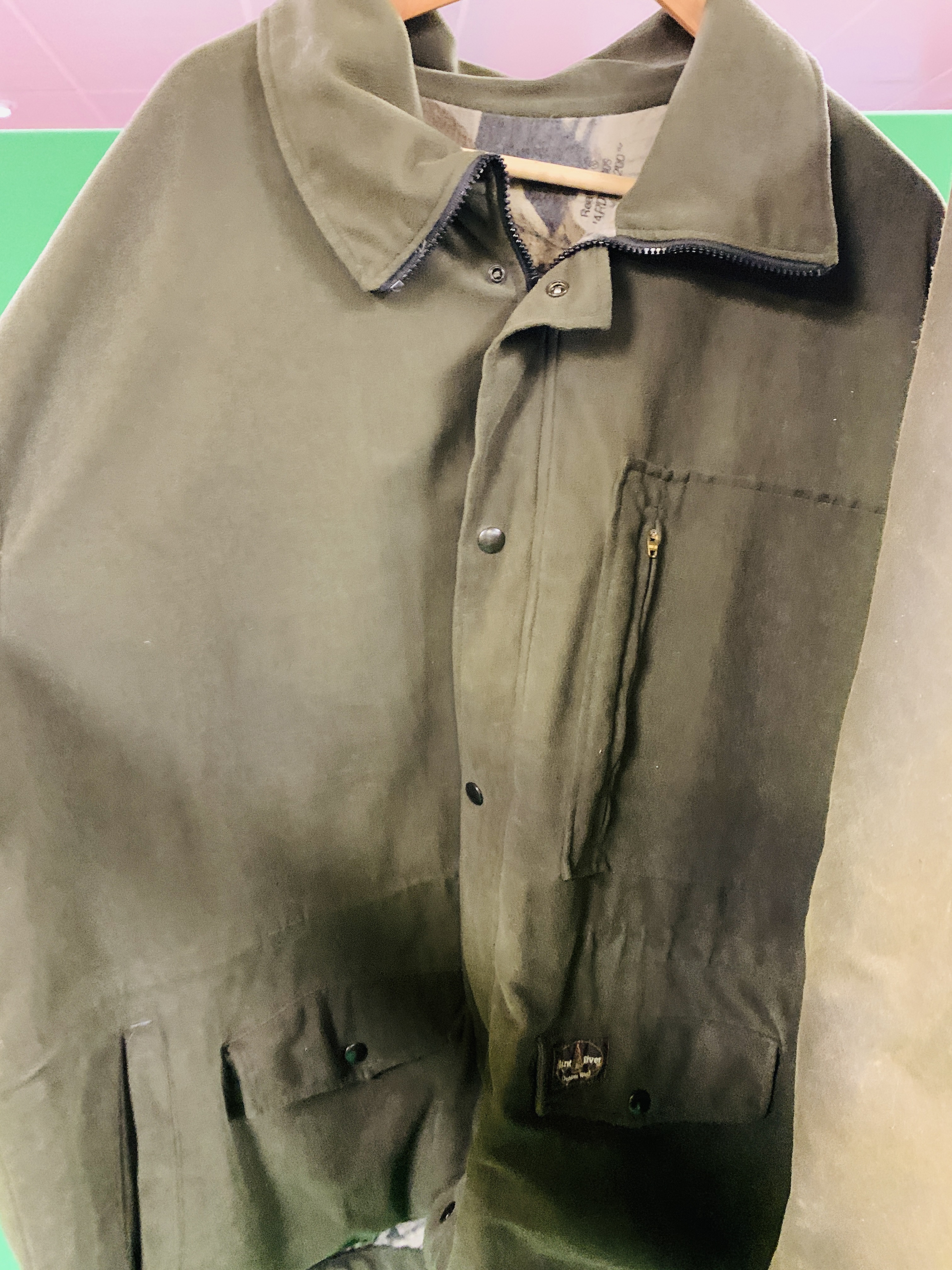 A HADRIAN XXL COUNTRY CLOTHING WAXED JACKET, A FLINDRIVER XL OUTDOOR WEAR JACKET, - Image 4 of 4