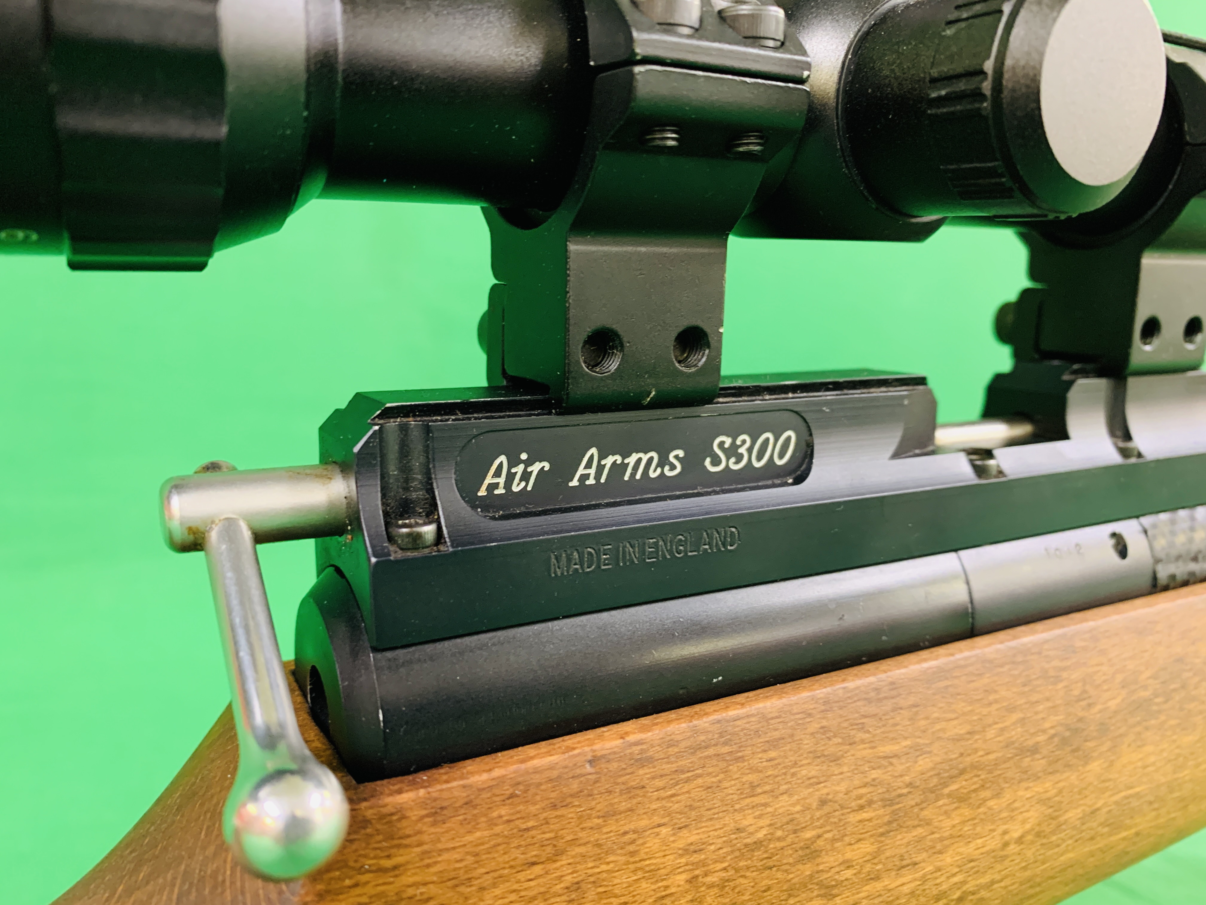 AIR ARMS S300 .177 BOLT ACTION PCP AIR RIFLE FITTED WITH BUSHNALL 6. - Image 5 of 16