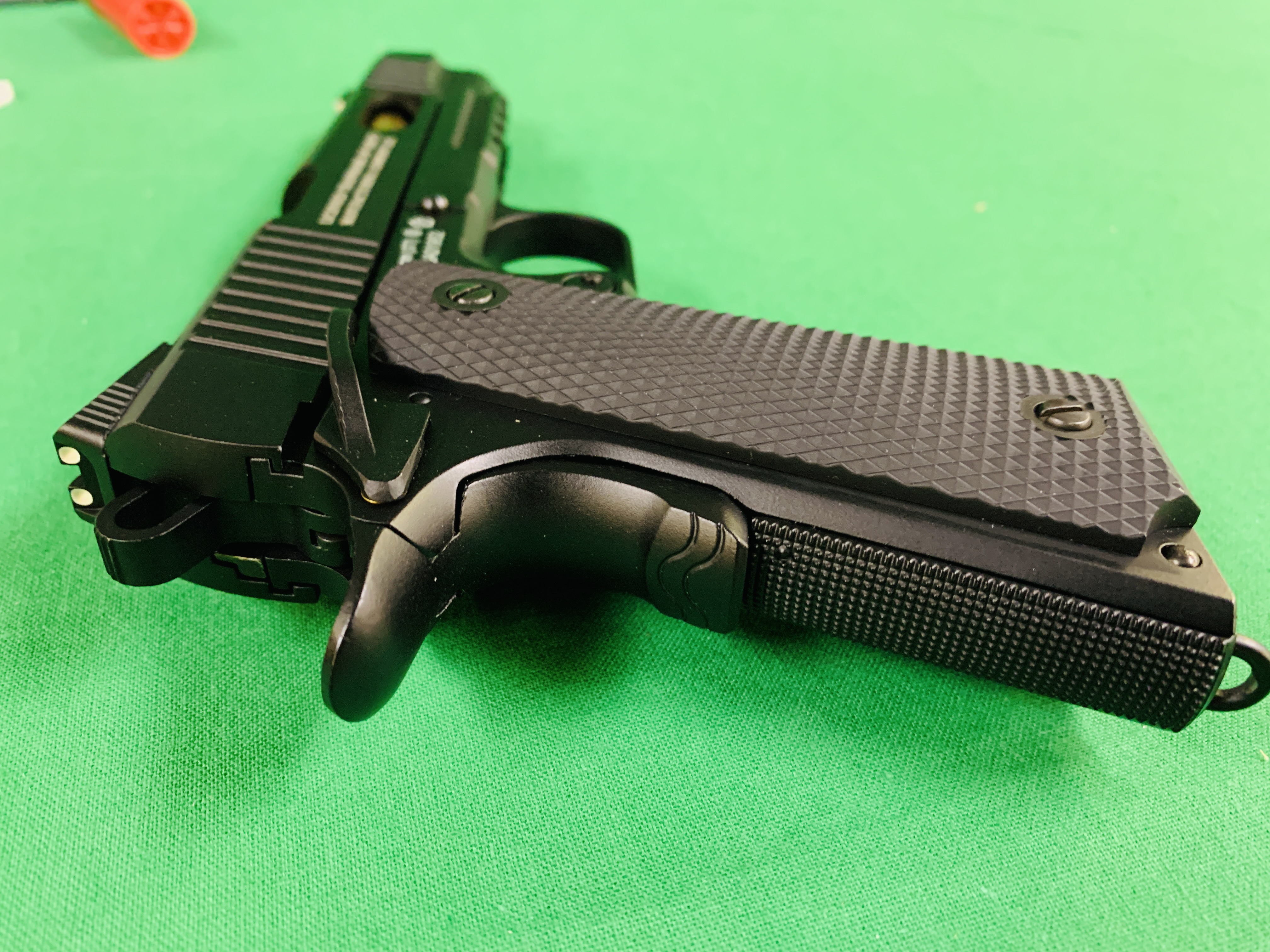 A COLT 1911 CUSTOM . - Image 8 of 11