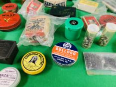 A COLLECTION OF VINTAGE AIR RIFLE PELLETS TO INCLUDE WEBLEY WASP, JOHN BULL AIR SHIP,