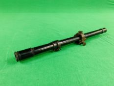 A VINTAGE WINCHESTER TARGET SCOPE MARKED 2 3/4-X
