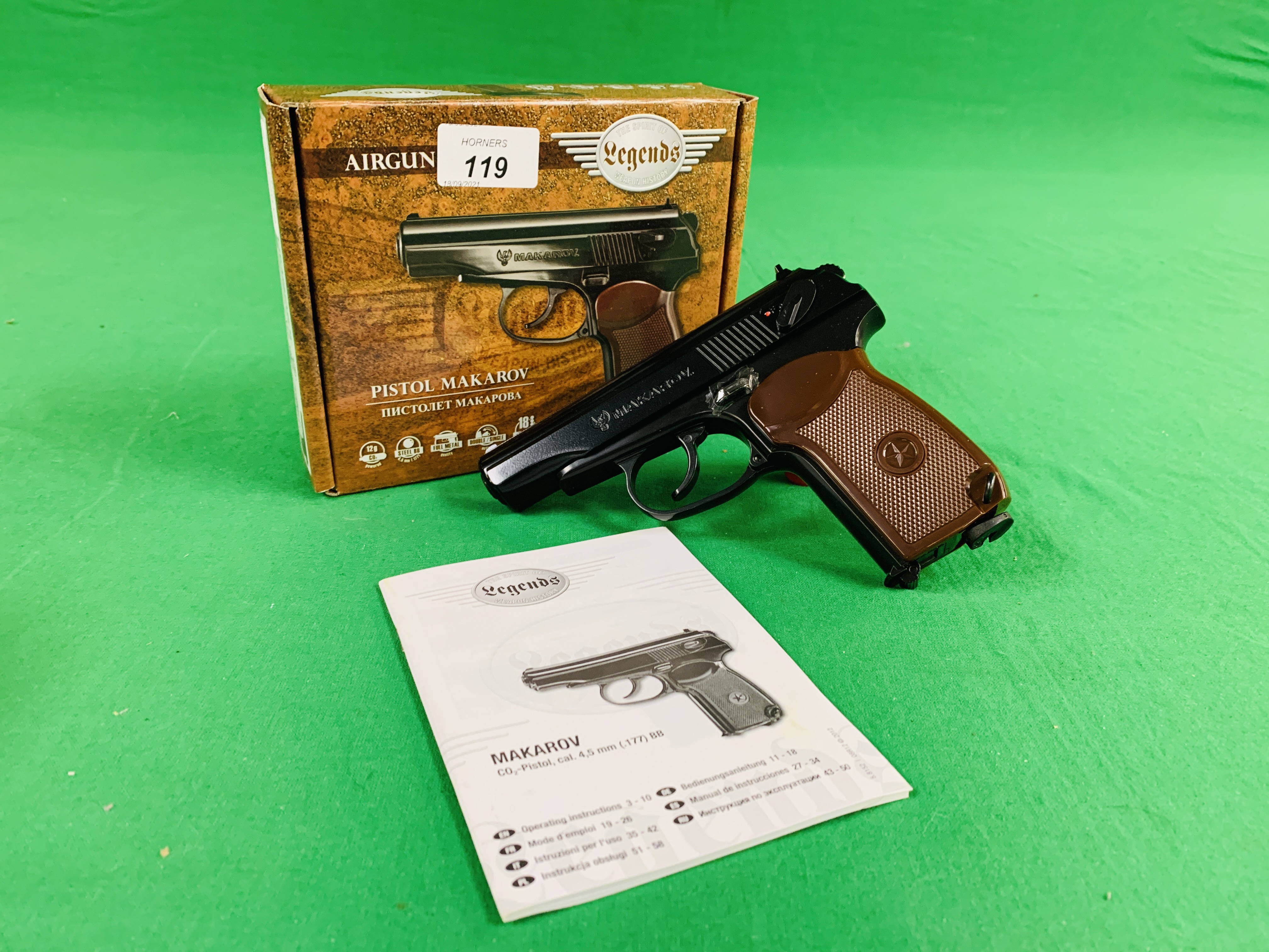 A UMAREX LEGENDS MAKAROV .