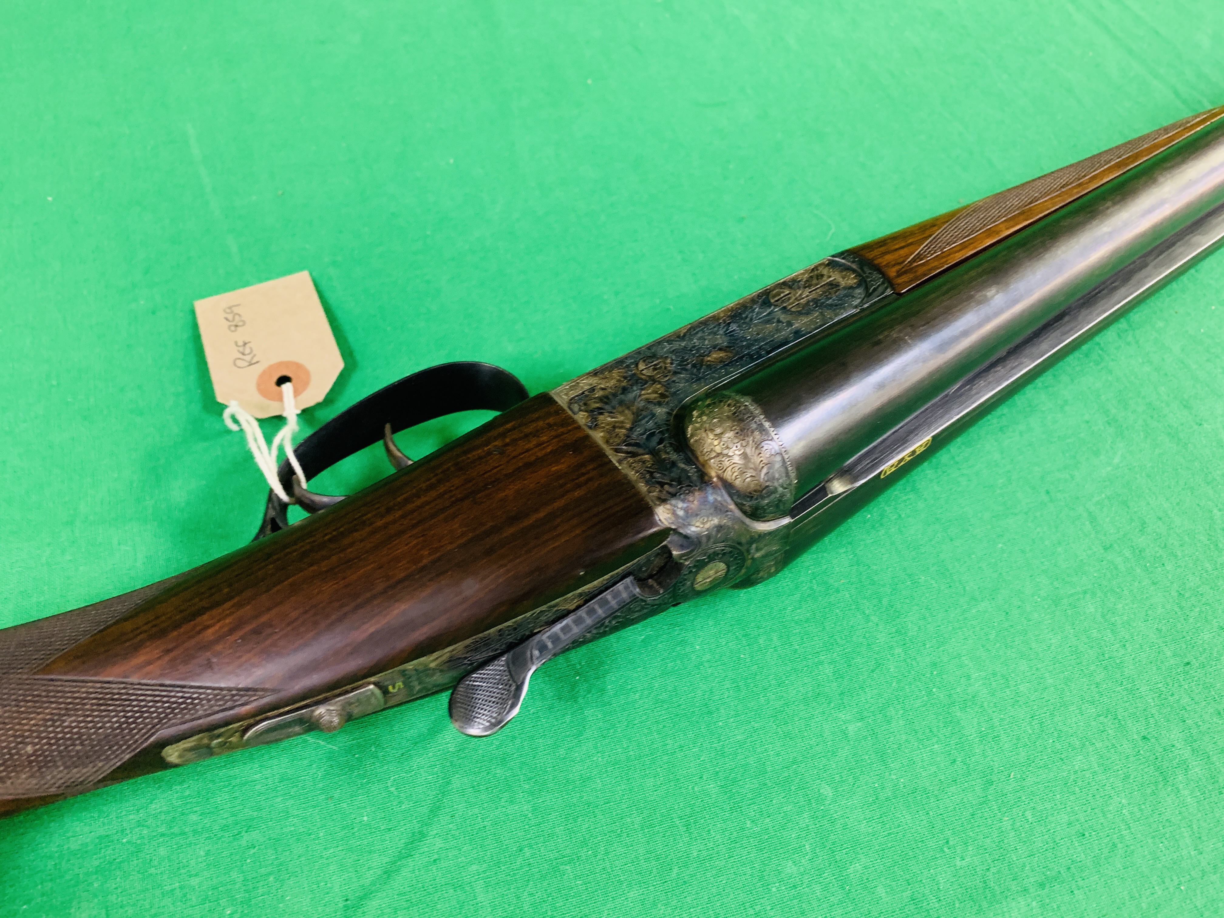 AYA 12 BORE SIDE BY SIDE SHOTGUN # 528892 - (ALL GUNS TO BE INSPECTED AND SERVICED BY QUALIFIED - Image 7 of 8