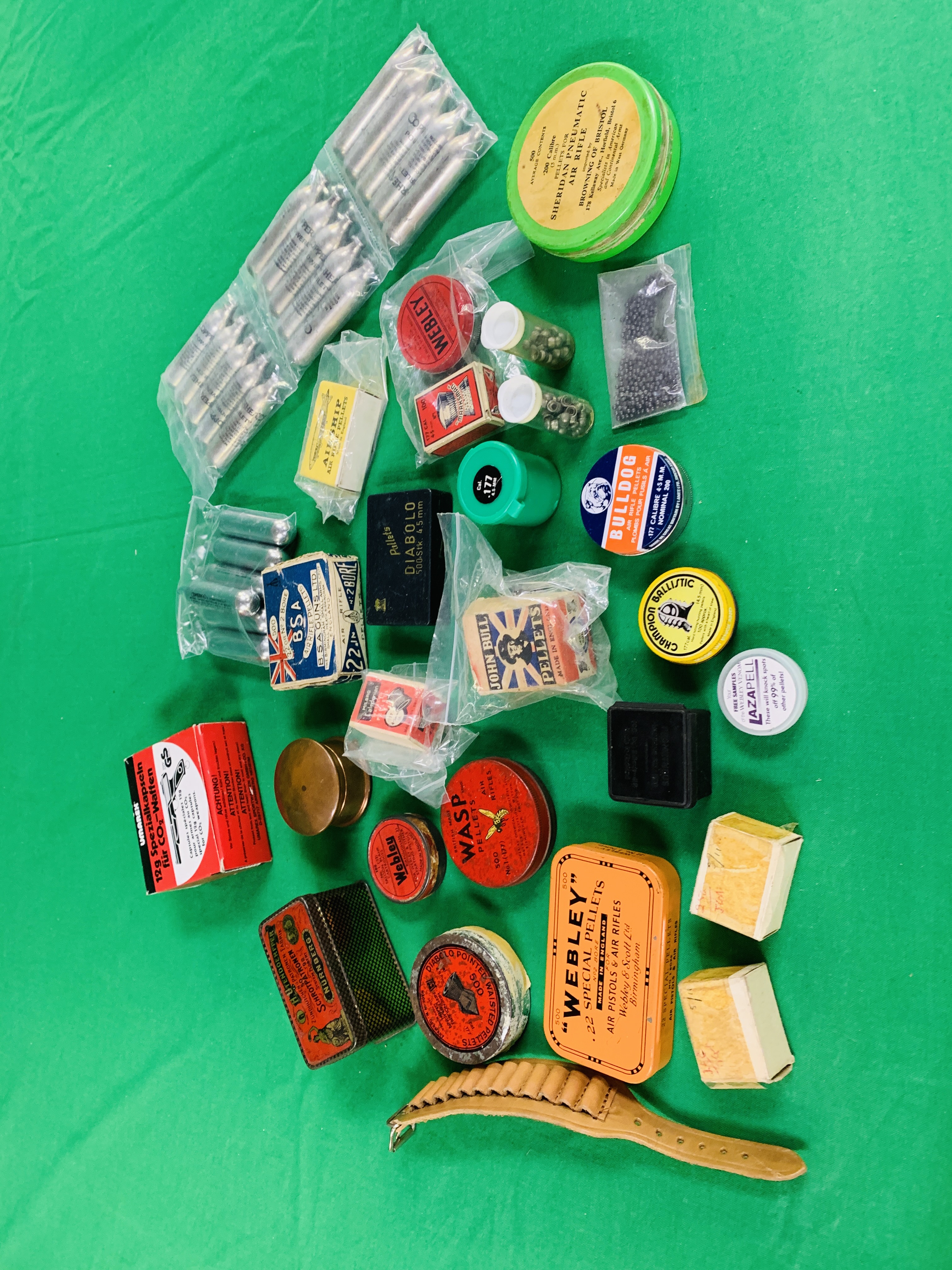 A BOX CONTAINING VARIOUS KNIFE AND PISTOL HOLDERS, PRIEST, WEBLEY, SHOT GUN CLEANING KIT (410), - Image 9 of 9