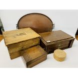 A COLLECTION OF WOODEN BOXES TO INCLUDE CUTLERY BOX AND WOODEN TRAY