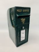 (R) IRISH POST BOX