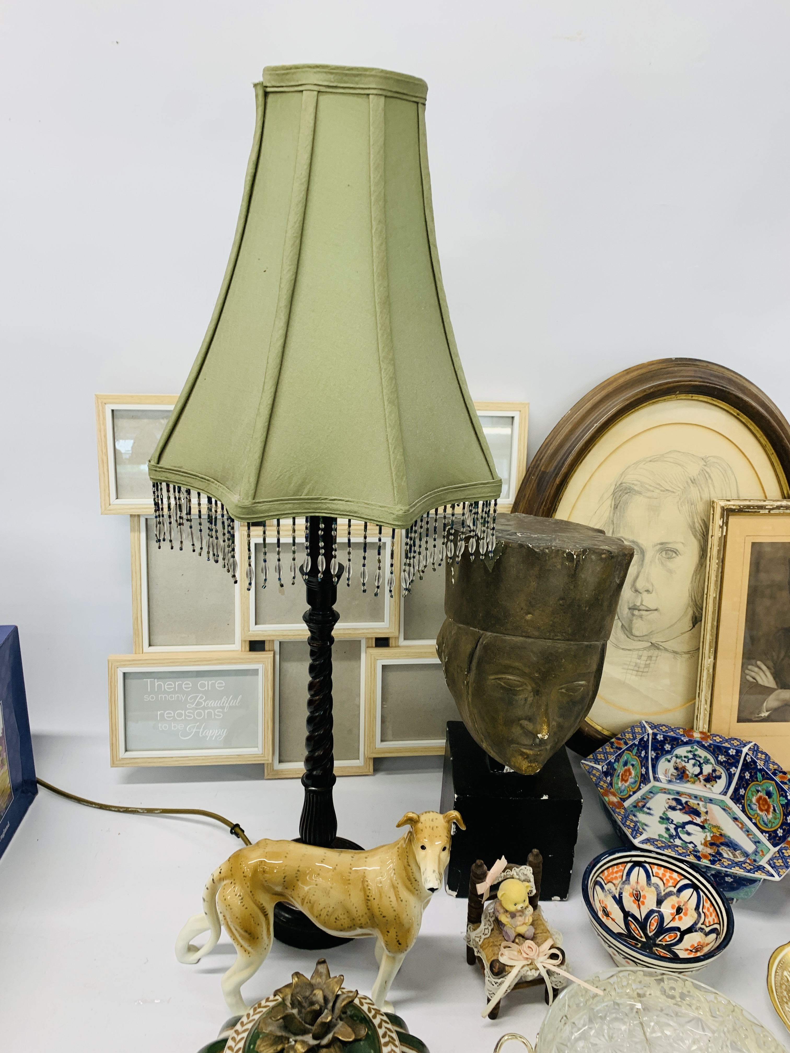 A MODERN TABLE LAMP, A PLASTER BUST, GLASS ENTREE DISH, A BRINDLE GREYHOUND ORNAMENT, - Image 10 of 10