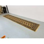 EASTERN WOOL RUNNER L 3.6M X W 68 CM.