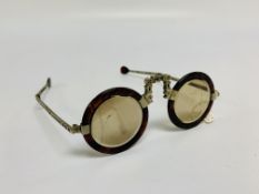 PAIR OF CHINESE SPECTACLES, WHITE METAL