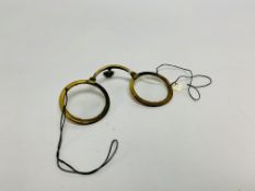 PAIR OF CHINESE SPECTACLES, HORN & BRASS