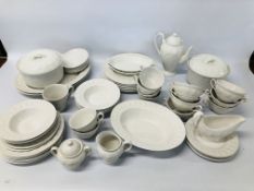 QUANTITY OF WEDGEWOOD HOME FESTIVITY DINNER & TEAWARE - APPROX 53 PIECES (CHIP TO GRAVY BOAT)