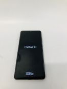 A HUAWEI VOG-L09 SMARTPHONE - SOLD AS SEEN - NO GUARANTEE OF CONNECTIVITY