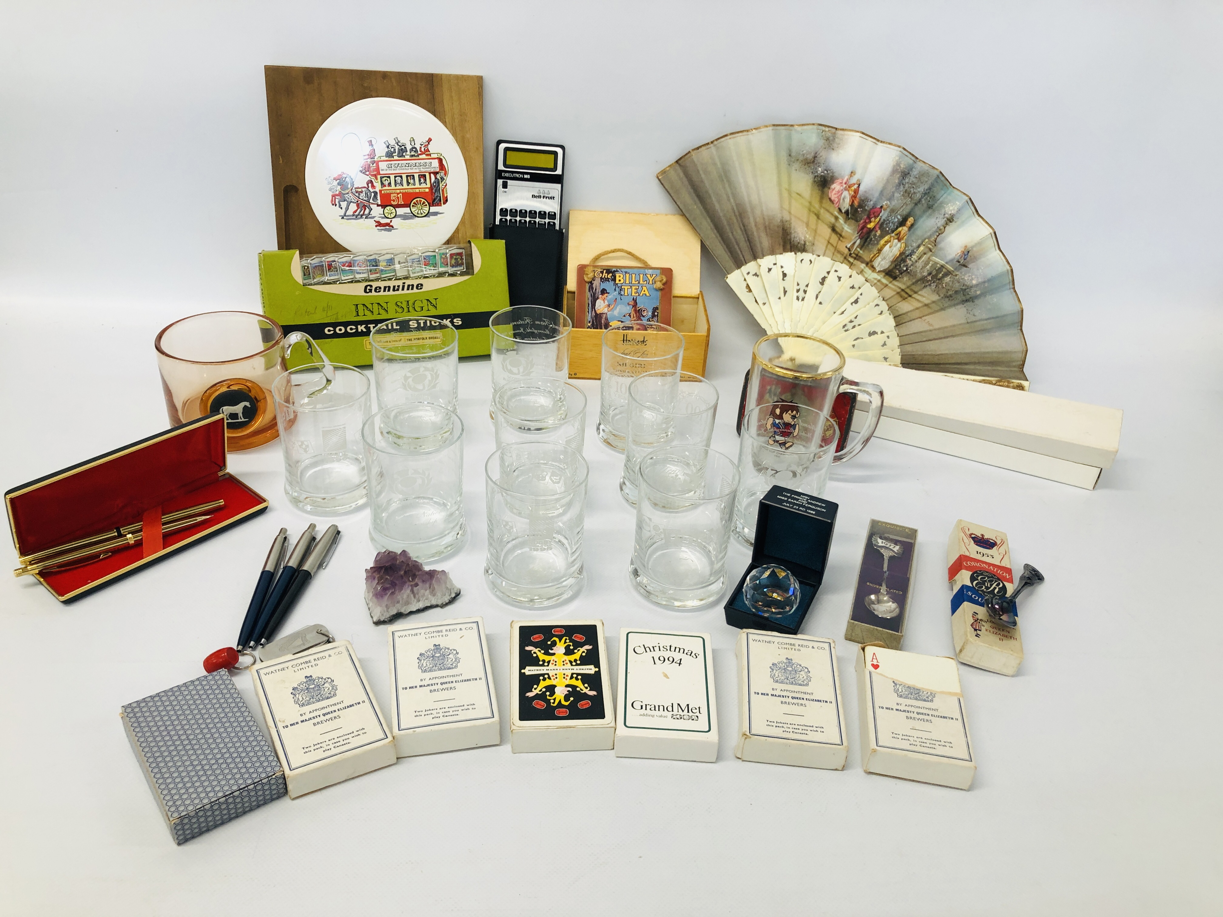 BOX OF ASSORTED BREWERY RELATED ITEMS TO INCLUDE "THE FAMOUS GROUSE WHISKY GLASSES" 10,