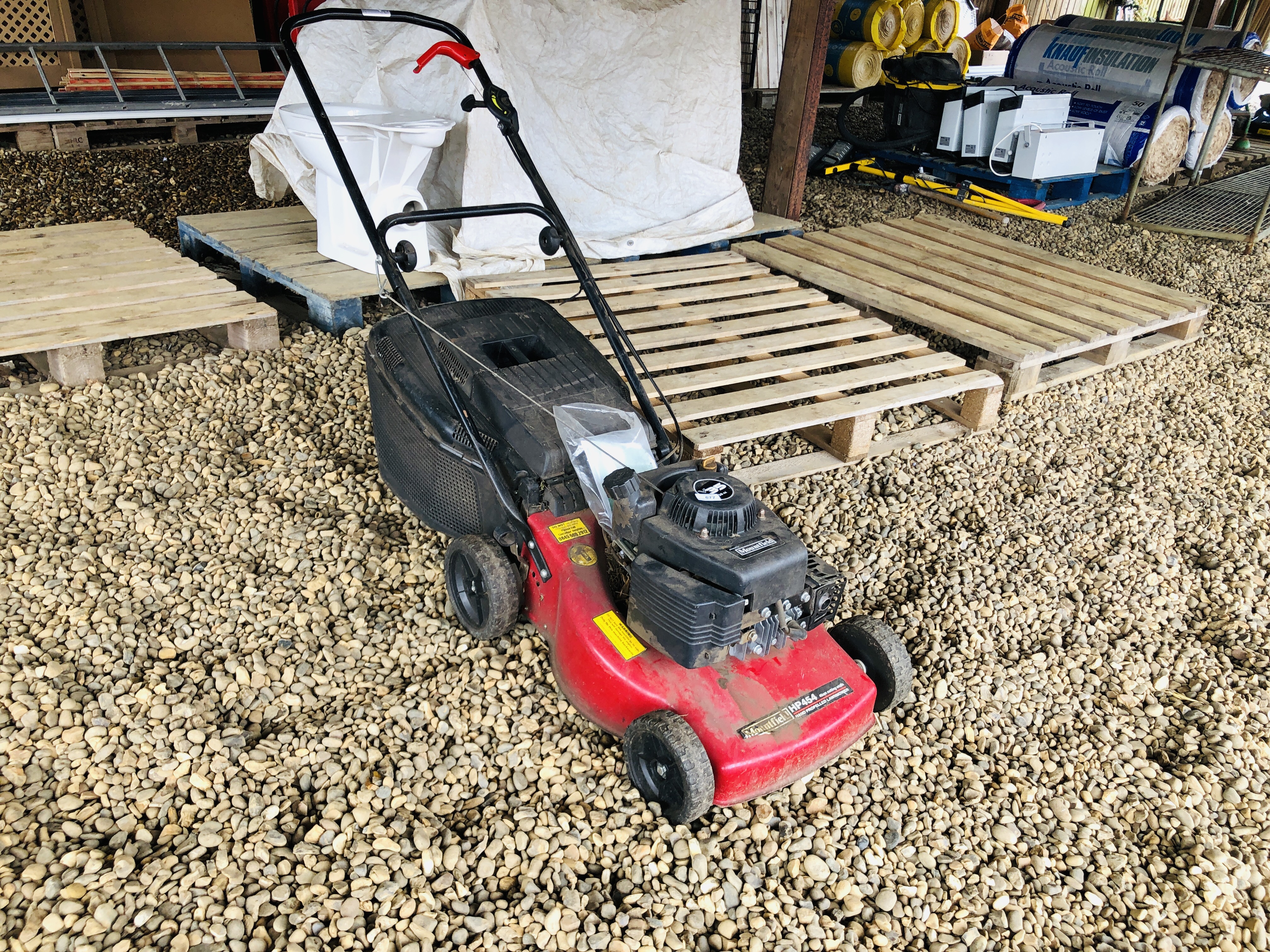 MOUNTFIELD HP454 PETROL LAWN MOWER WITH GRASS COLLECTOR