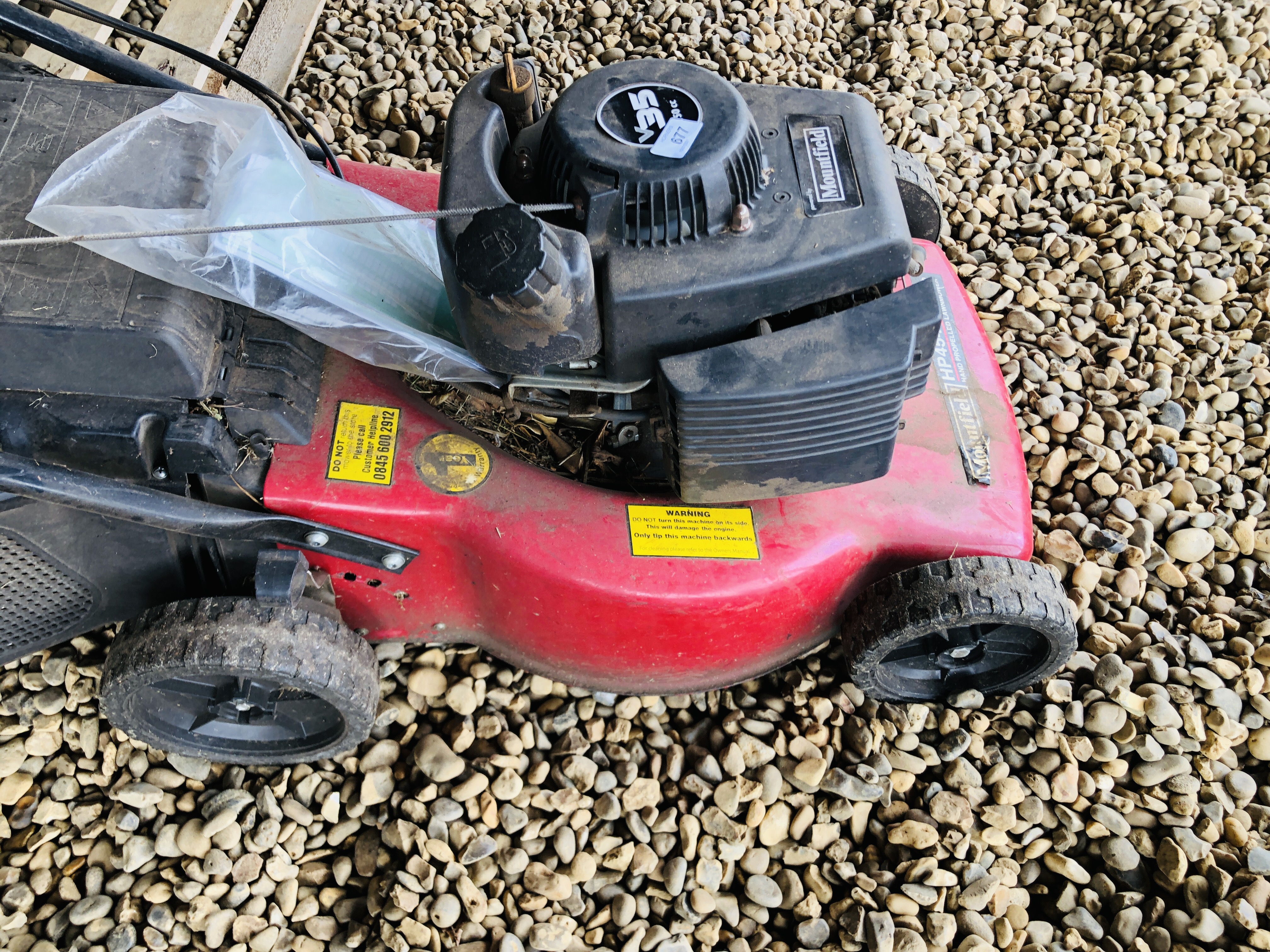 MOUNTFIELD HP454 PETROL LAWN MOWER WITH GRASS COLLECTOR - Image 2 of 7