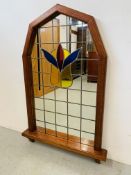 A HARDWOOD FRAMED SHAPED TOP WALL MIRROR WITH LEADED DESIGN W 86CM,