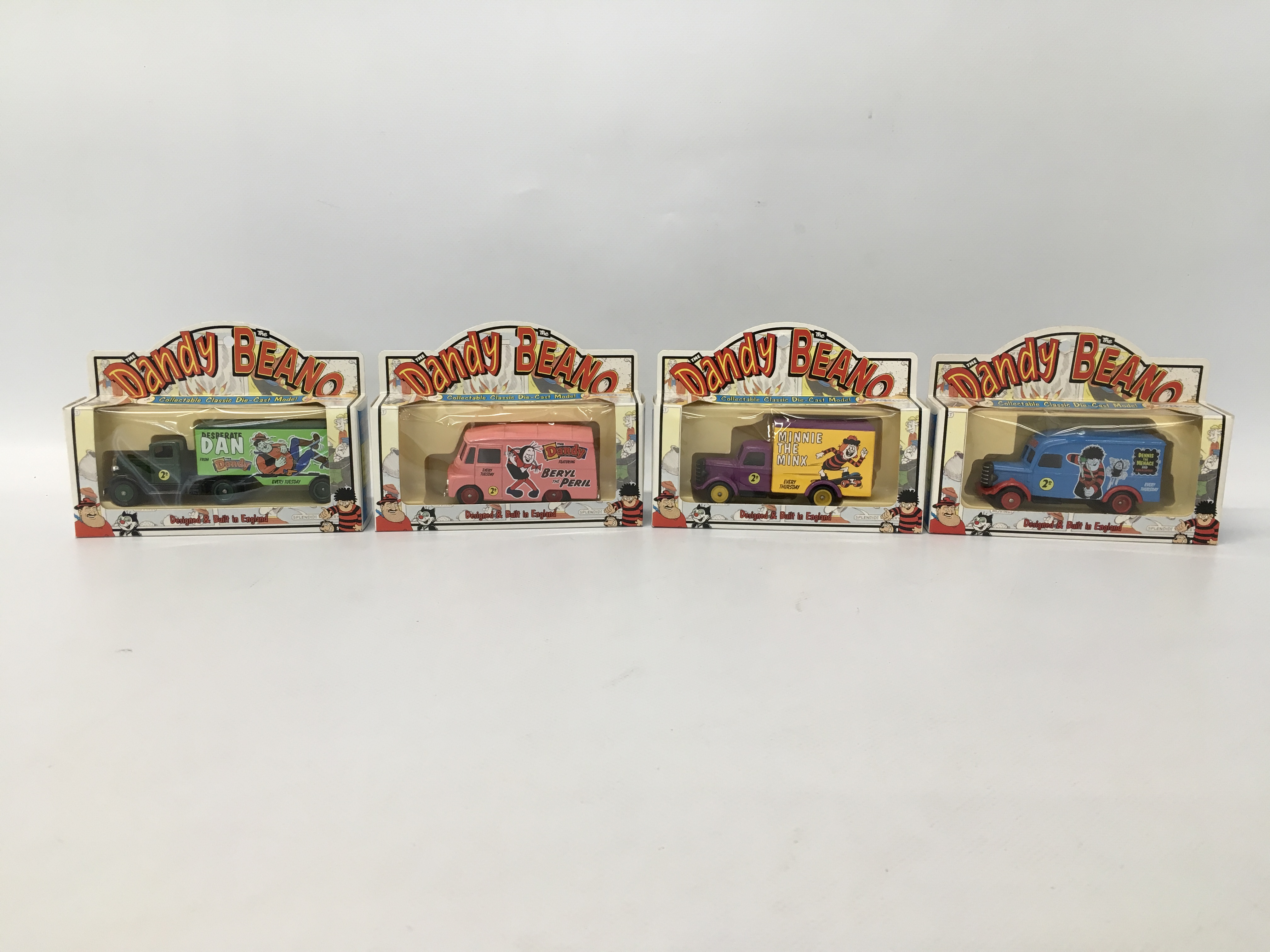 BOX OF DIE-CAST MODELS VEHICLES TO INCLUDE A "MATCHBOX" ULTRA COCA-COLA LORRY (BOXED) ALONG WITH - Image 7 of 9