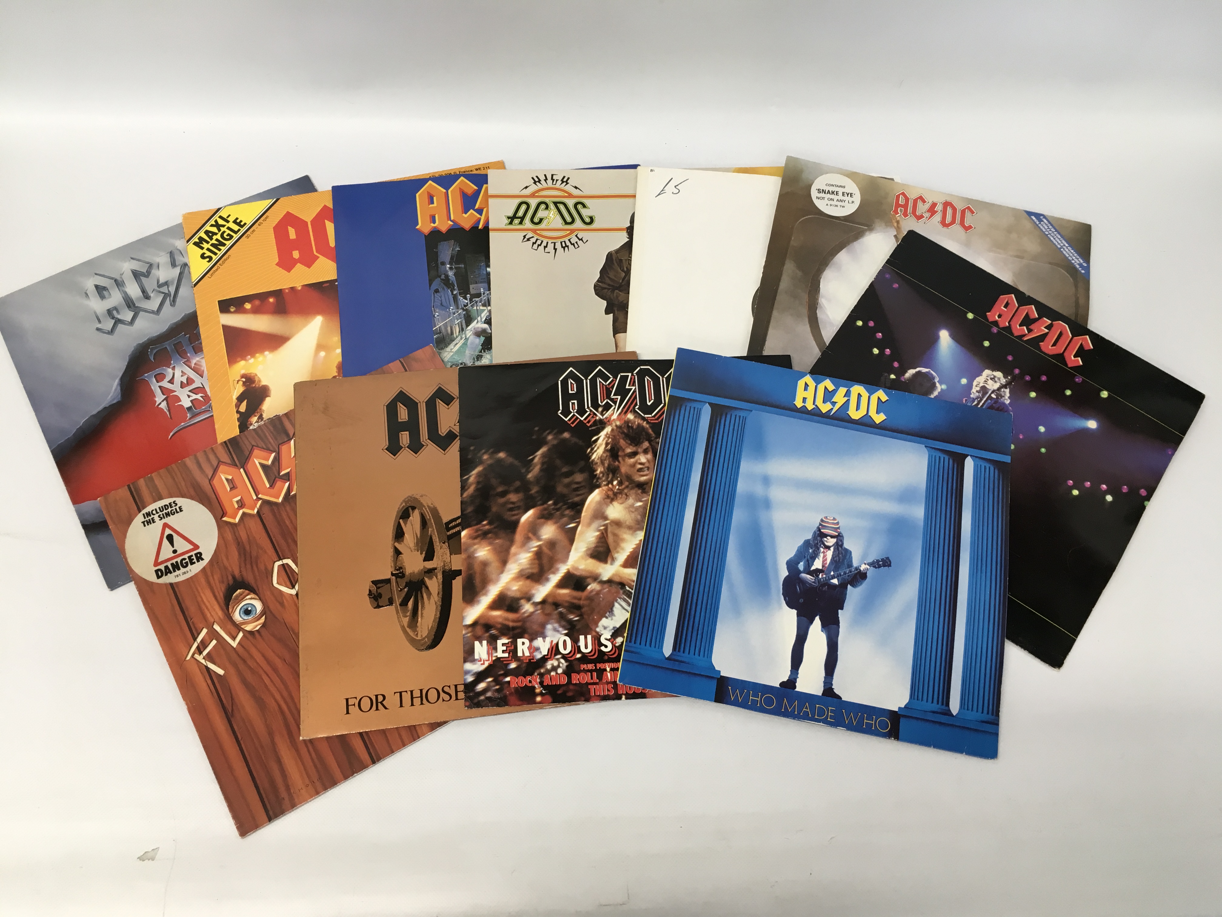 COLLECTION OF APPROX 20 RECORDS OF ACDC - Image 3 of 5