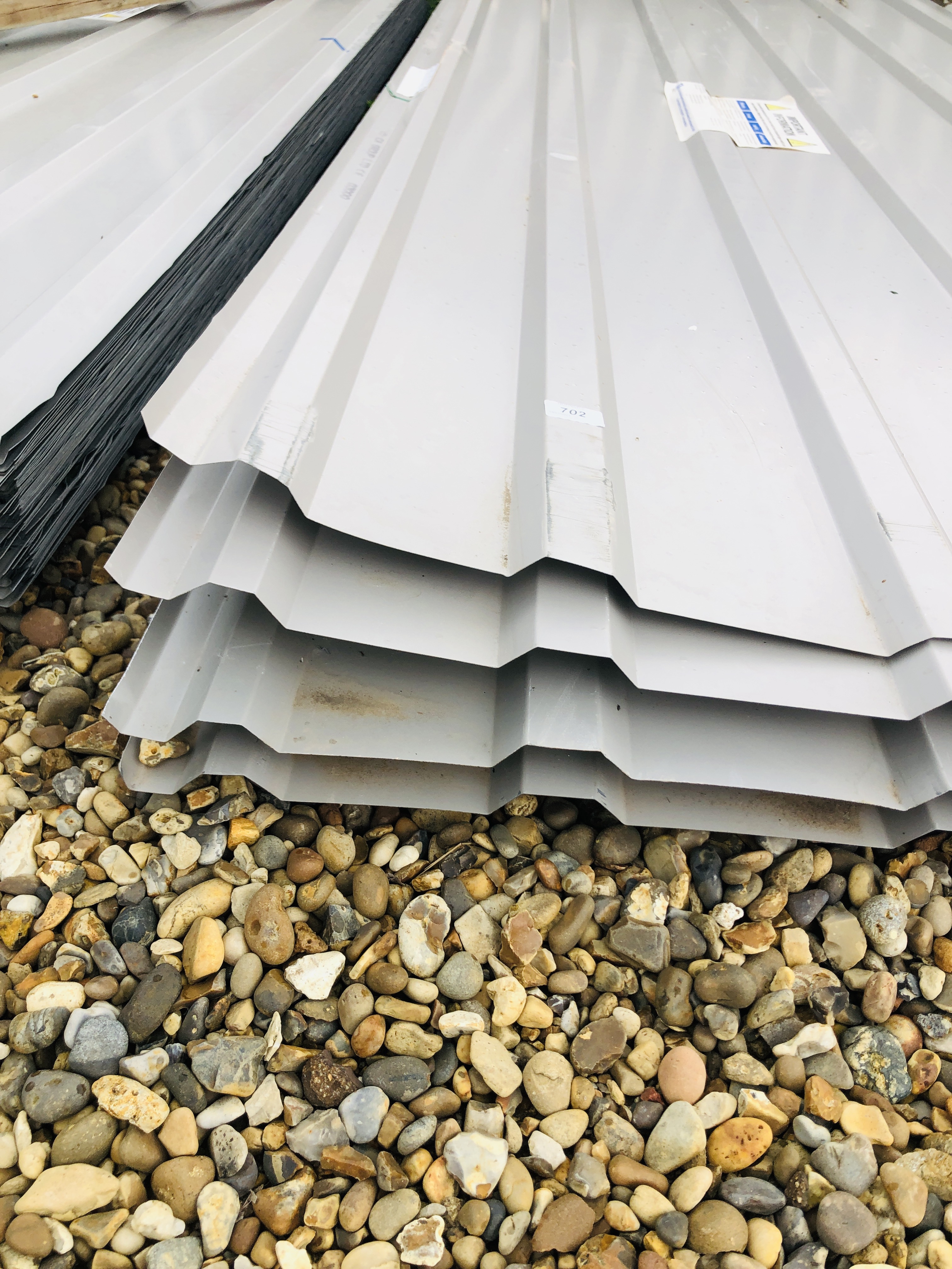 66 x 3M X 1M PROFILE STEEL ROOF LINER SHEETS - Image 2 of 2