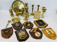 BOX OF ASSORTED BRASSWARE TO INCLUDE A TRAY,