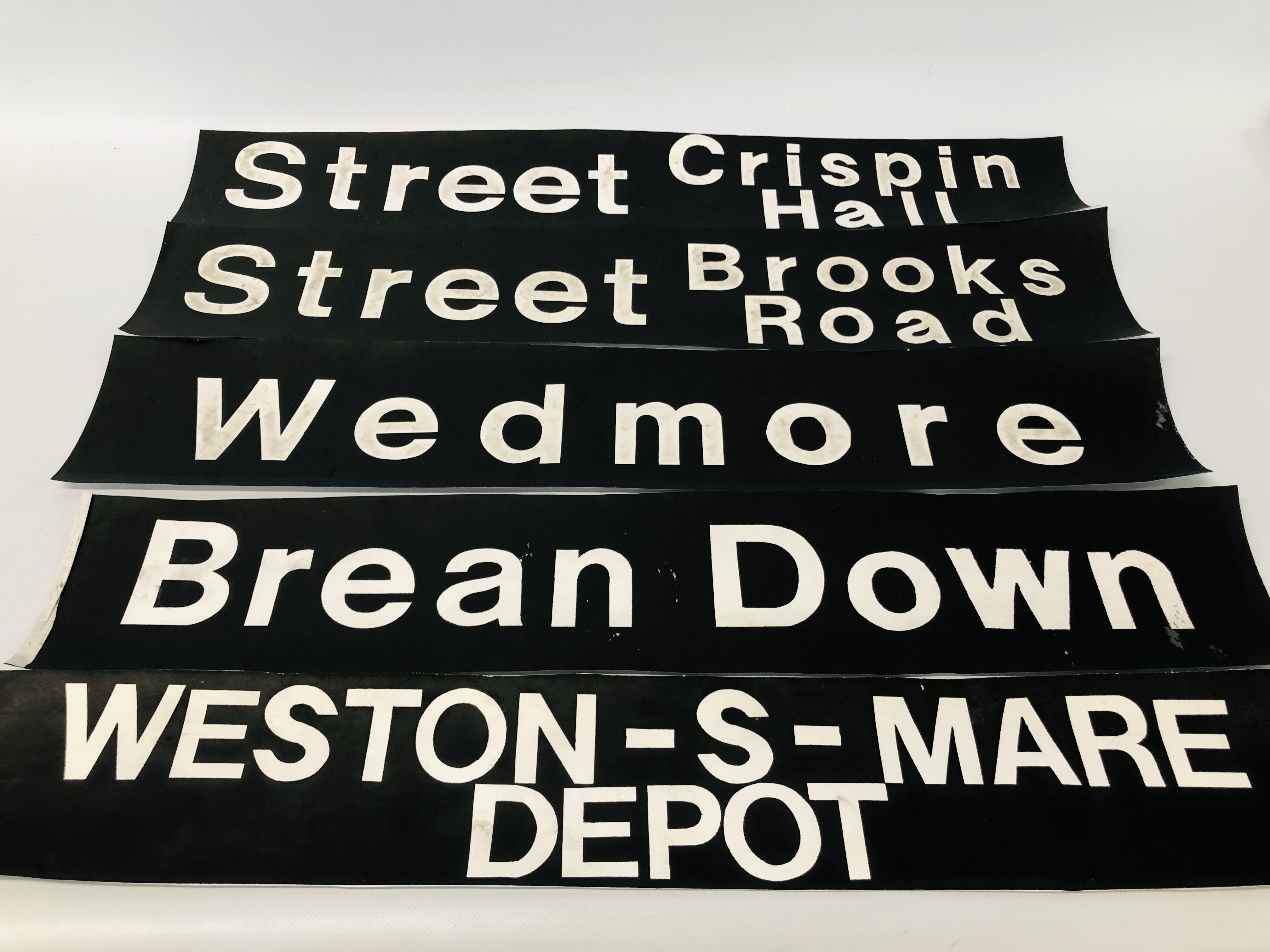 APPROX 30 VINTAGE PAPER WEST COUNTY BUS DESTINATION SIGNS - Image 3 of 7