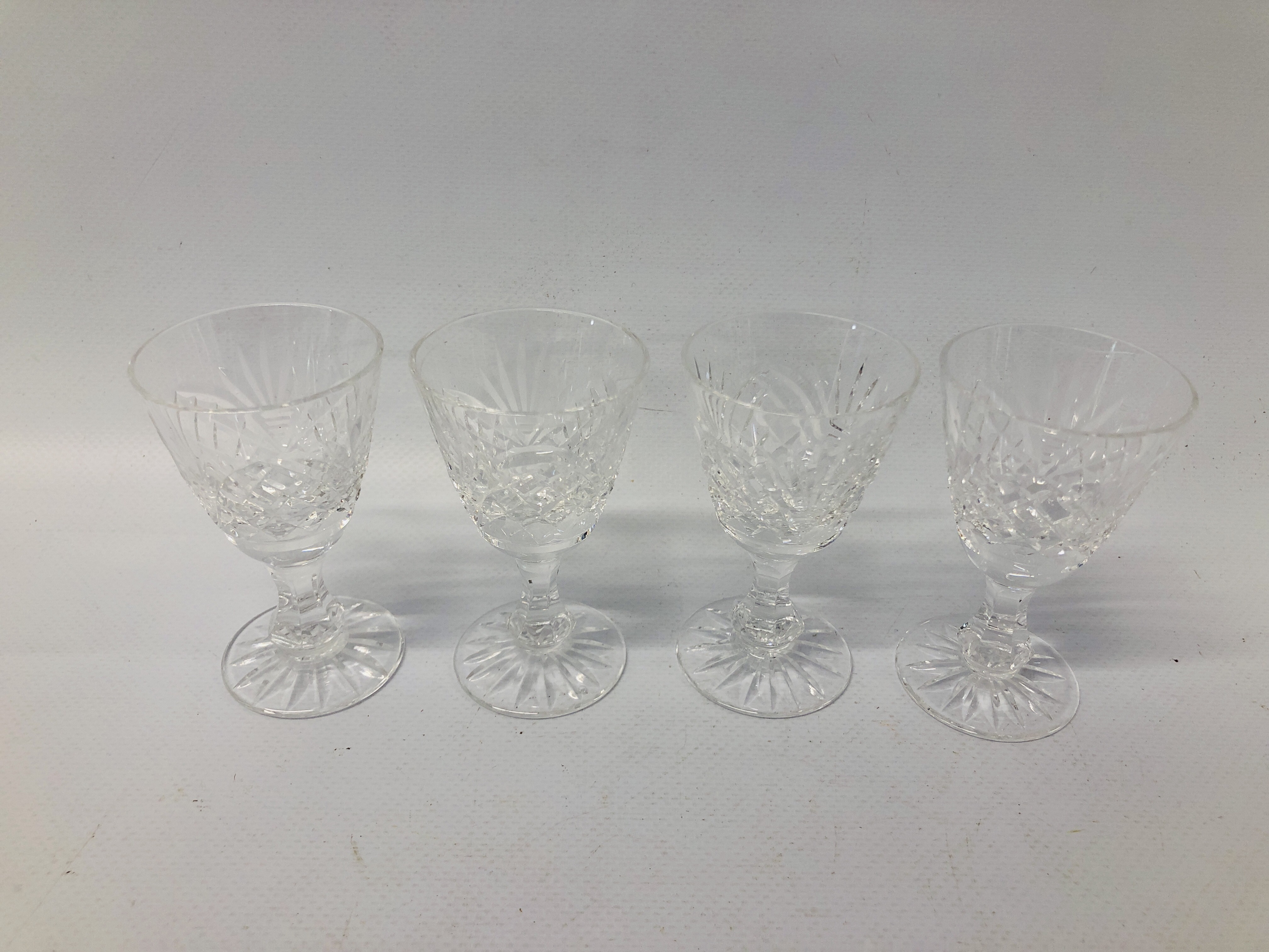 COLLECTION OF GOOD QUALITY CUT GLASS CRYSTAL DRINKING VESSELS ALONG WITH A SET OF 4 HAND PAINTED - Image 11 of 11