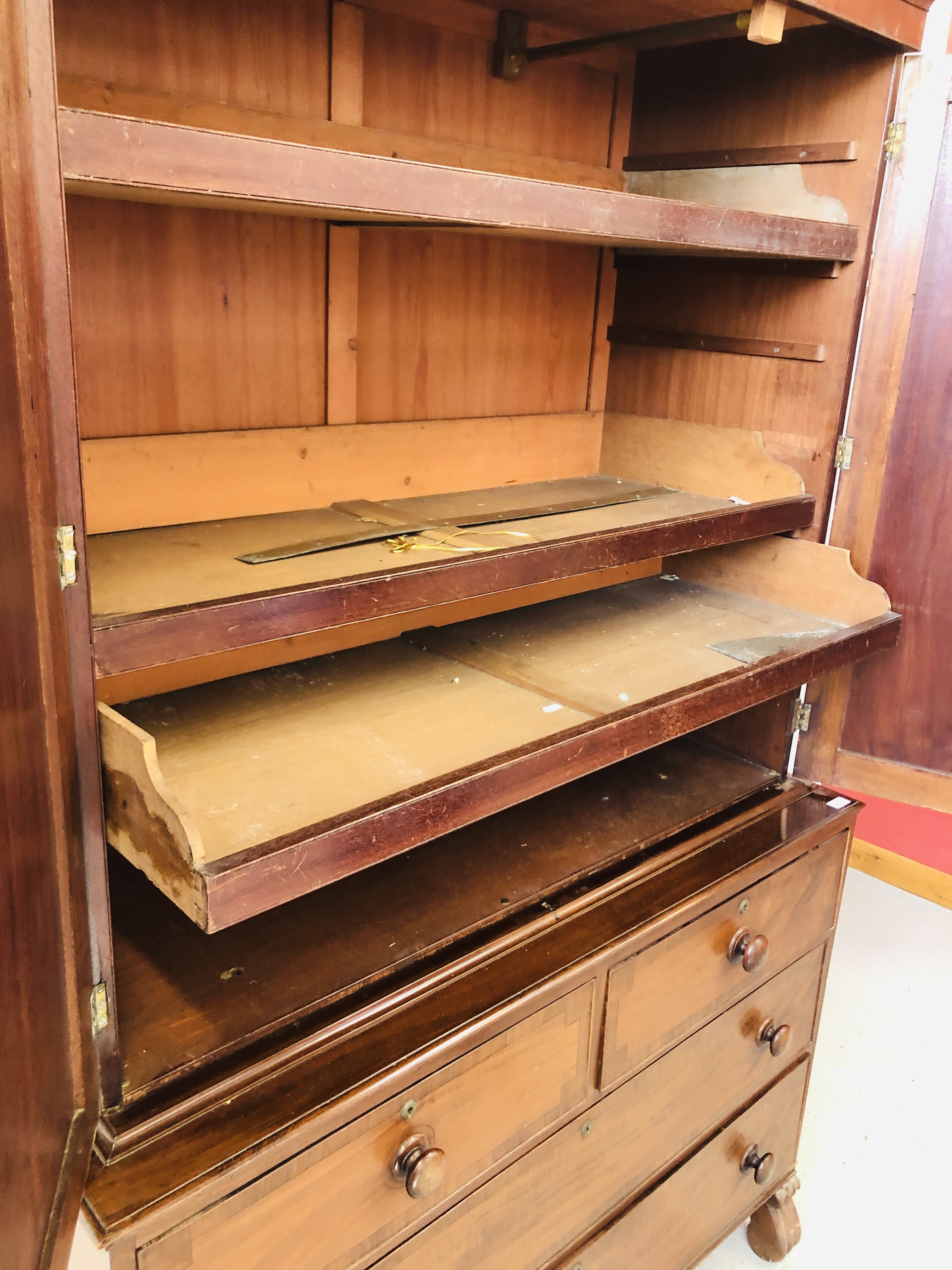 VICTORIAN MAHOGANY LINEN PRESS WITH TURNED HANDLES, BEADED DETAIL TO DOORS W 124CM, D 56CM, - Image 12 of 12