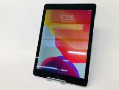 AN APPLE IPAD AIR 2 16GB SCREEN A/F - SOLD AS SEEN - NO GUARANTEE OF CONNECTIVITY