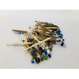 COLLECTION OF VINTAGE WOOD AND BONE LACE BOBBINS, WITH SPANGLES,