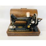 VINTAGE SINGER SEWING MACHINE Y228967 IN FITTED CASE