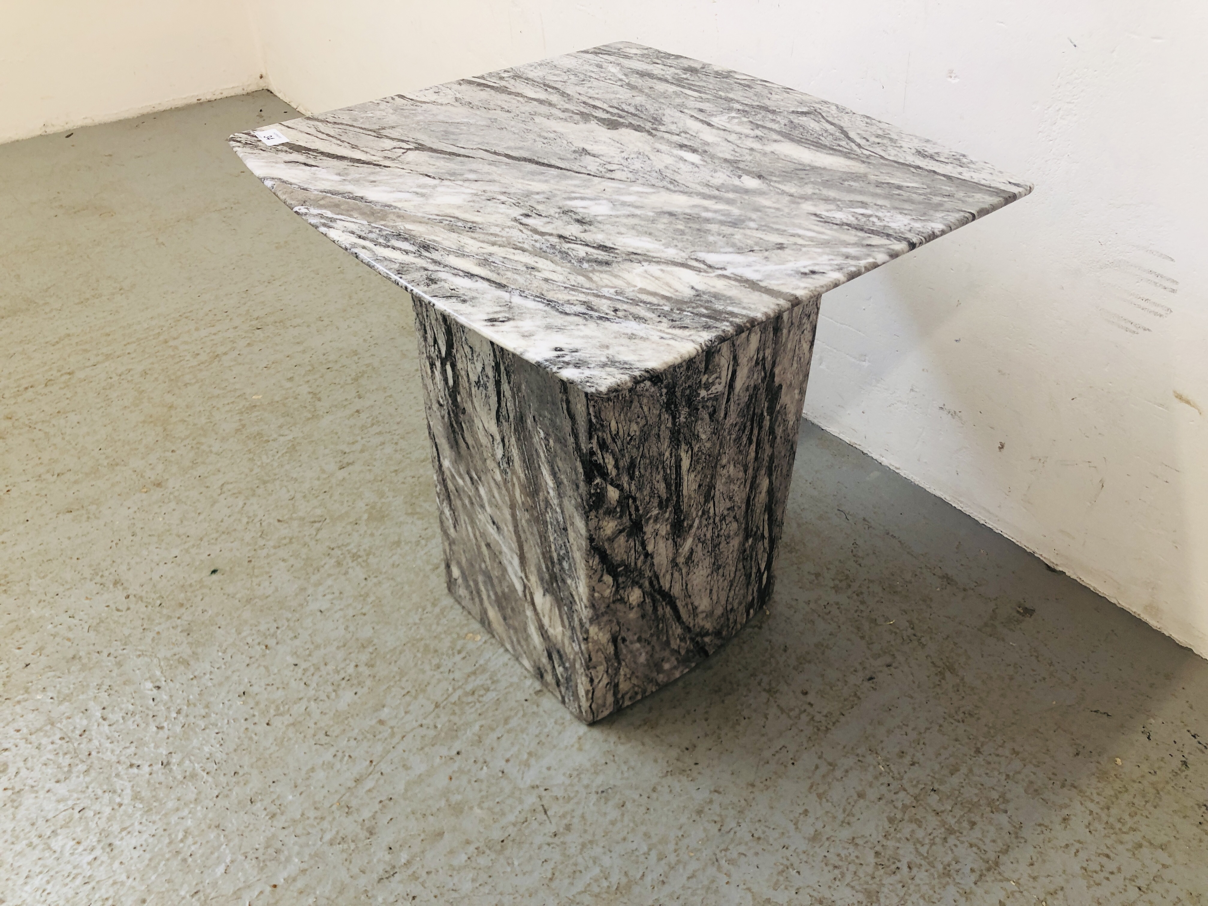 TWO MODERN DESIGNER MARBLE PEDESTAL OCC TABLES - COFFEE TABLE 120 X 70CM AND LAMP TABLE 56 X 56CM - Image 2 of 9