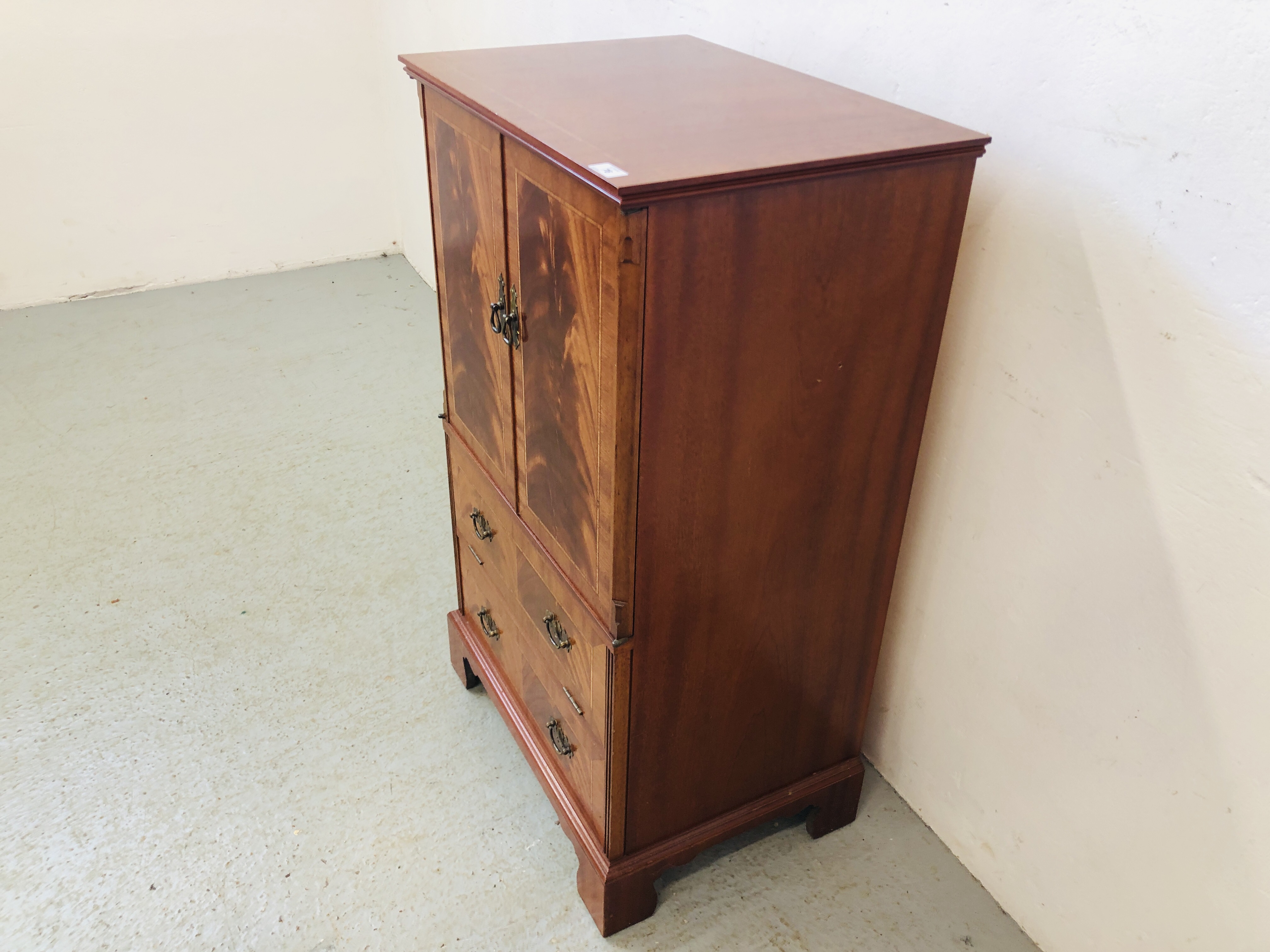 REPRODUCTION FLAME MAHOGANY CABINET W 60CM, D 43CM, - Image 5 of 7