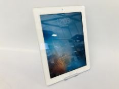 AN APPLE IPAD 12.