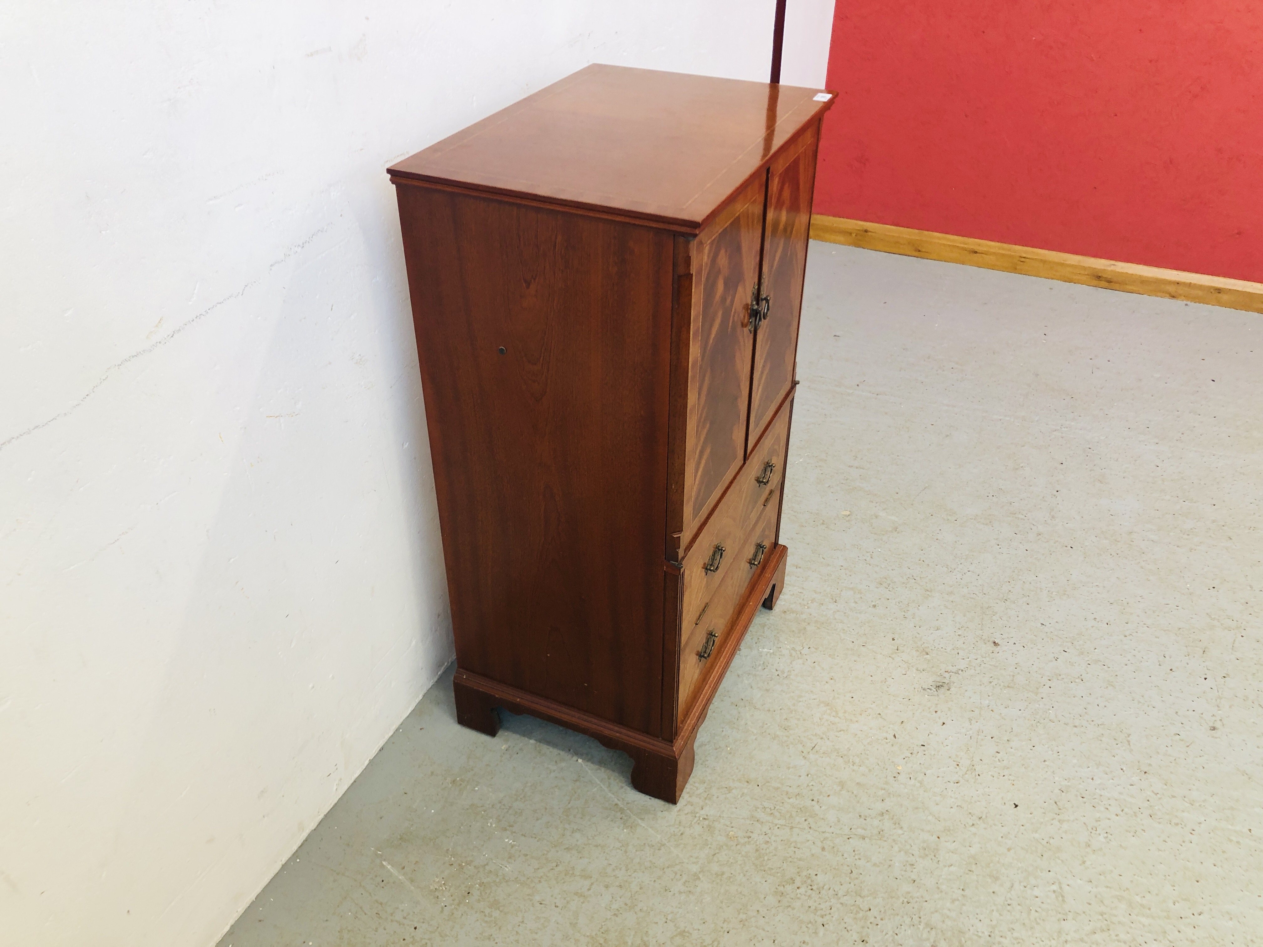 REPRODUCTION FLAME MAHOGANY CABINET W 60CM, D 43CM, - Image 4 of 7