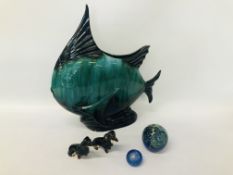 A LARGE BLUE MOUNTAIN POTTERY FISH VASE,